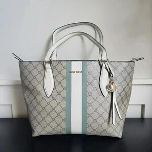 NWOT Nine West Paisley Small Tote in Blue/Green Logo/White